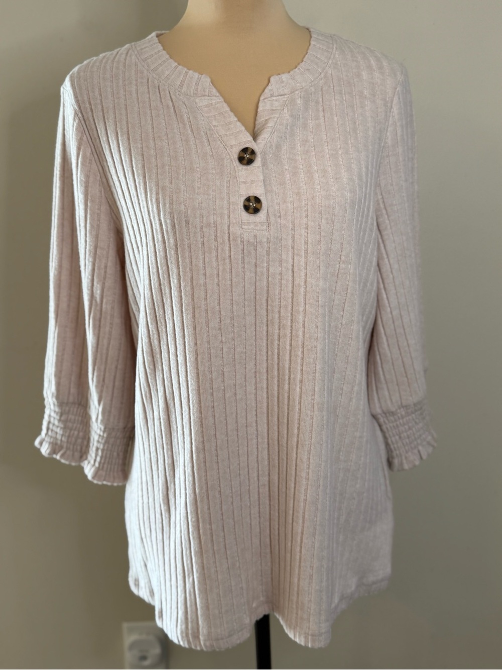 Automet light tan/cream ribbed tunic crop ruffled sleeves SZ LG